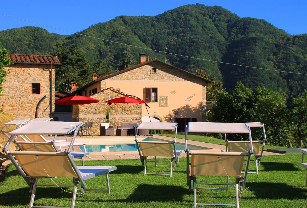 Villa Agriturismo I Chiosi à Comano  Extérieur photo